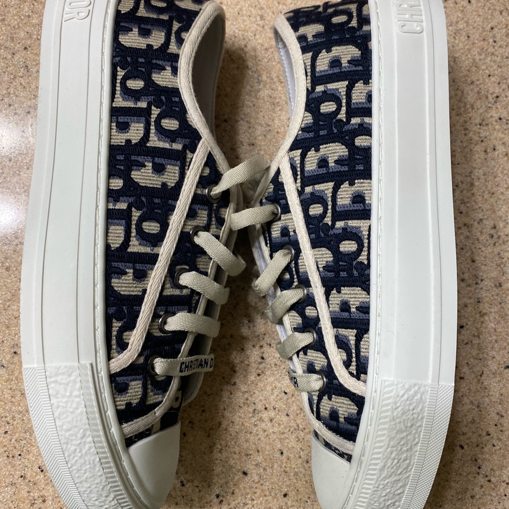 Dior sneakers
